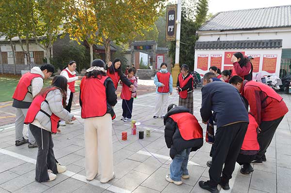 北交通職業(yè)技術(shù)學(xué)院與河北司法警官職業(yè)學(xué)院于2025年11月8日聯(lián)合舉辦“重溫總書記囑托 踐悟塔元莊初心”思政聯(lián)合黨建活動(dòng)